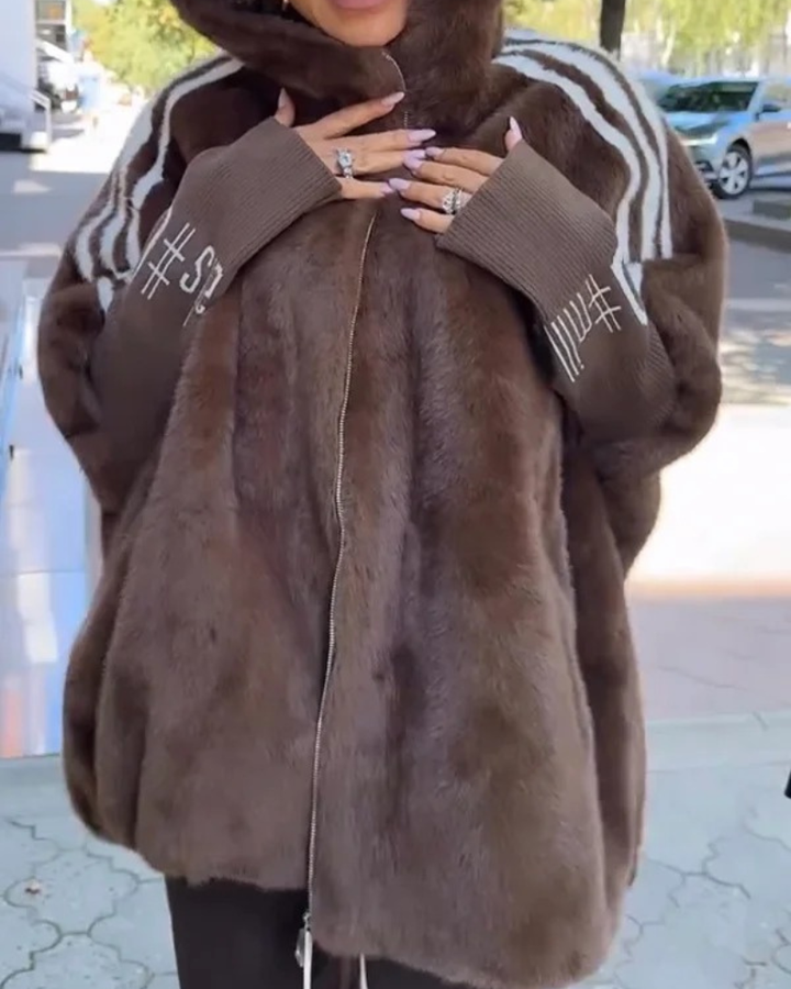 SAMANA - Plush Hooded Jacket