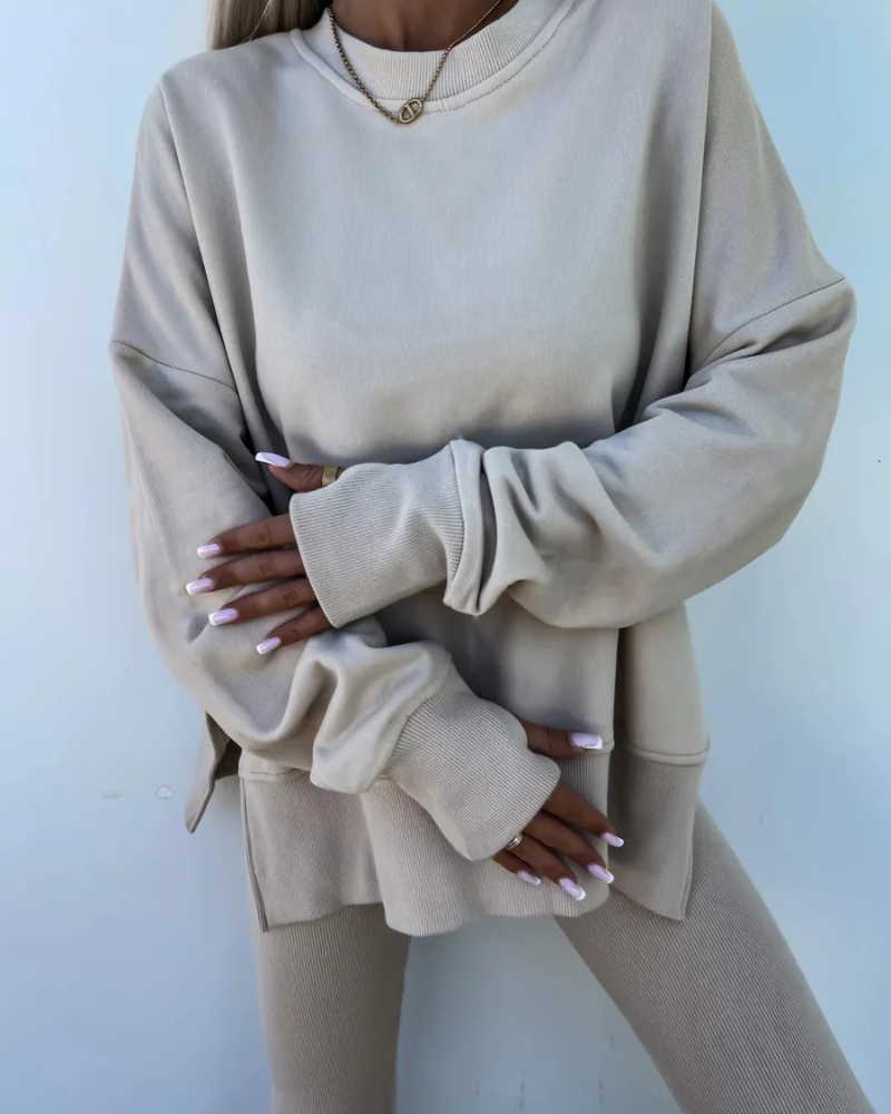 NAYA - Casual Sweatshirt & Pants Set